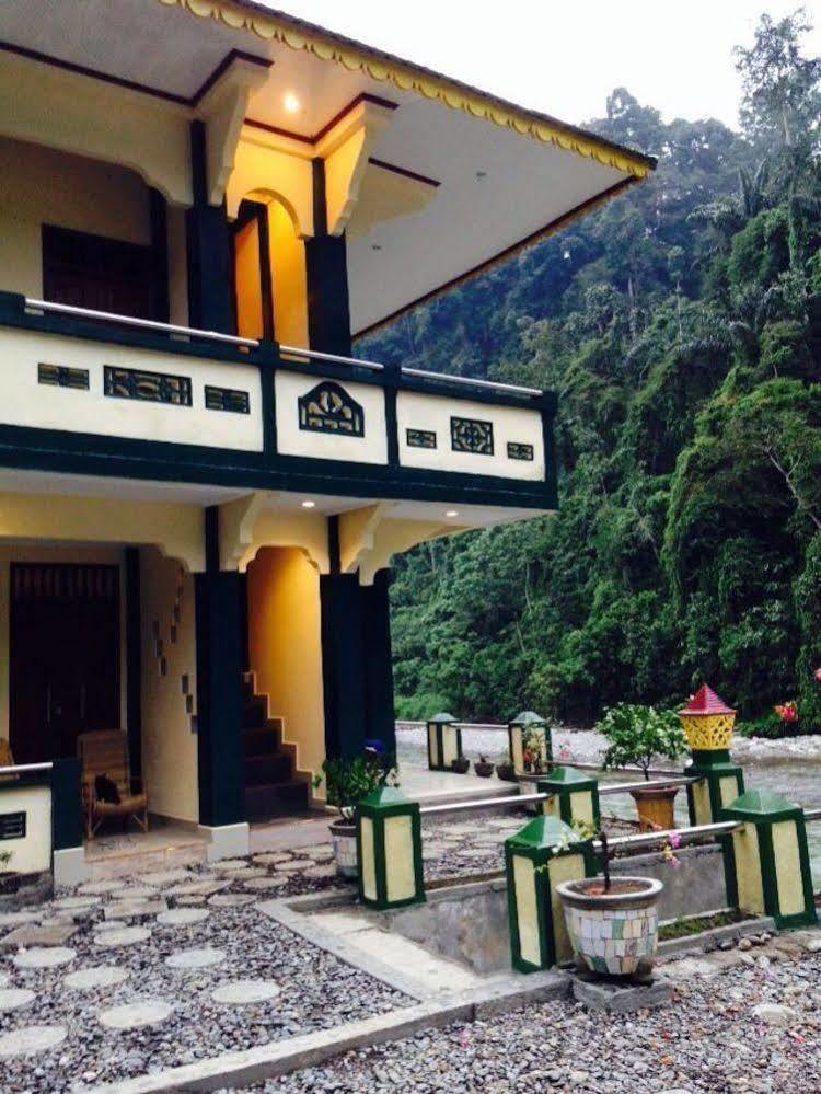 Indra Valley Inn Bukit Lawang Kültér fotó